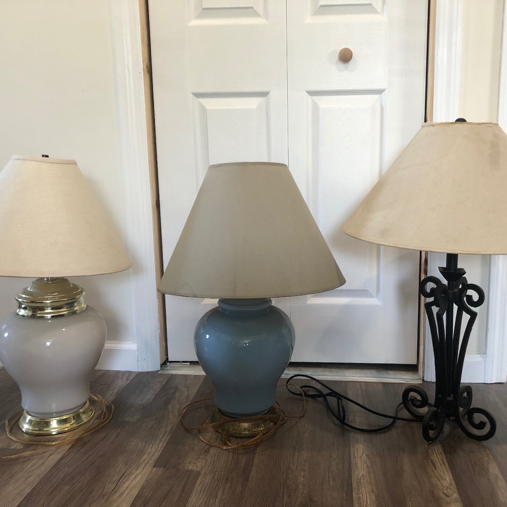 Vintage end table lamps